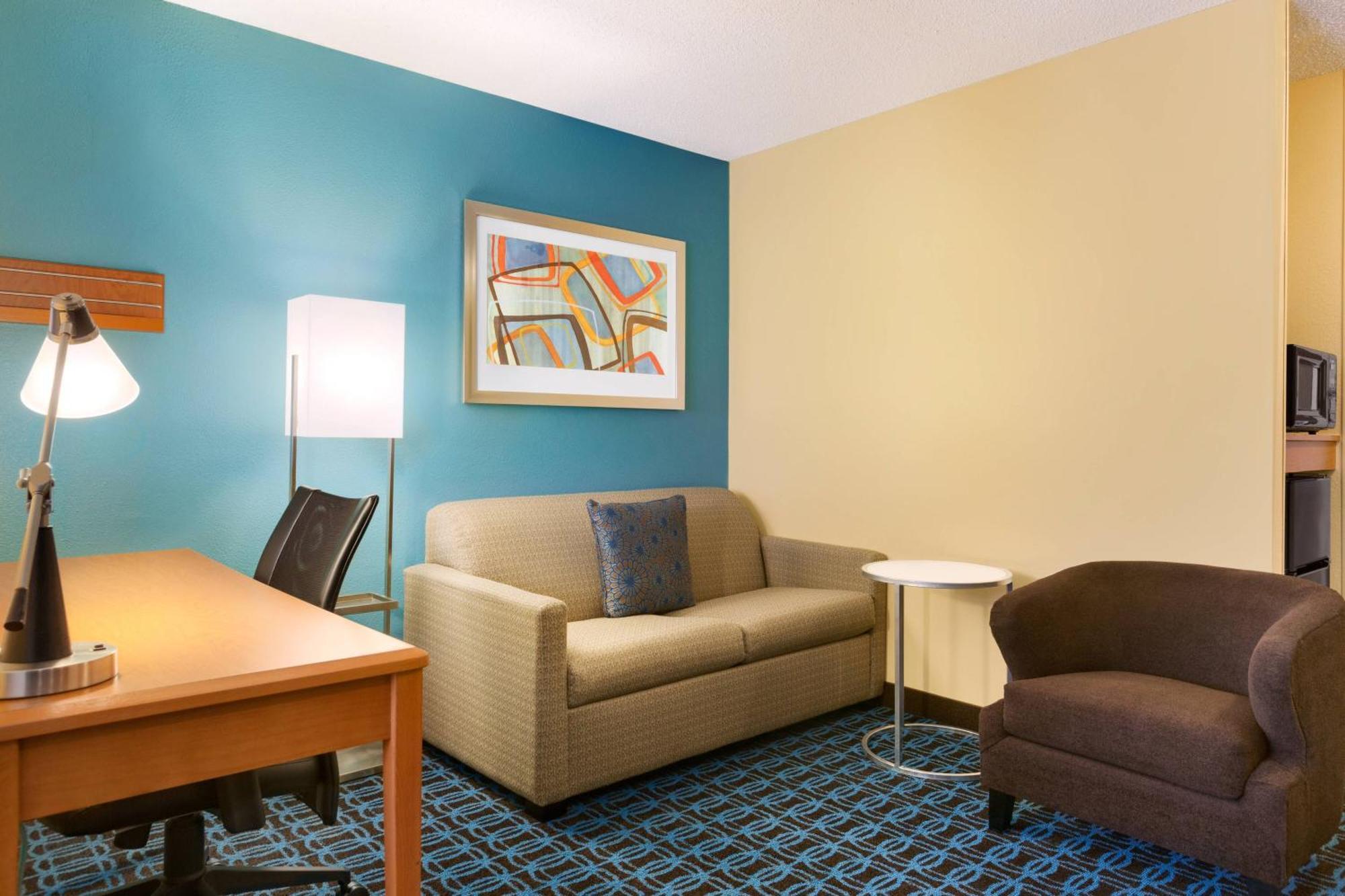 Fairfield Inn & Suites By Marriott Toledo מאומי מראה חיצוני תמונה