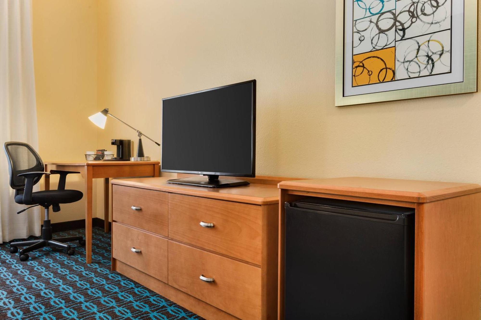 Fairfield Inn & Suites By Marriott Toledo מאומי מראה חיצוני תמונה