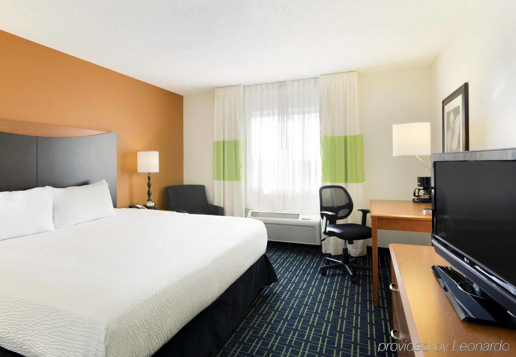 Fairfield Inn & Suites By Marriott Toledo מאומי מראה חיצוני תמונה